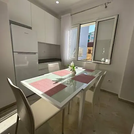 Amazing Seaview Beach Flat 아파트 Durrës